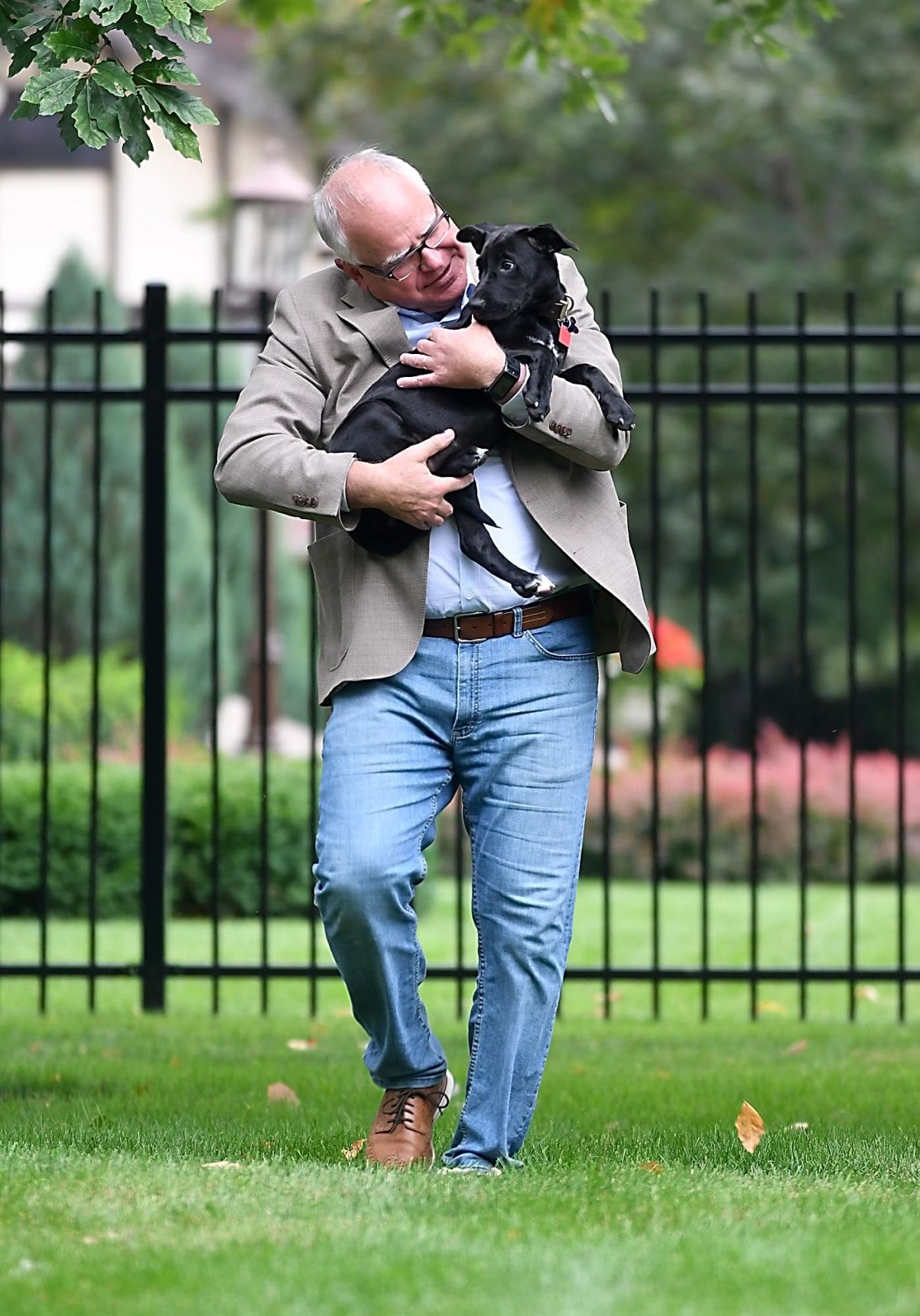 Governor's new dog 6